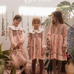 Your autumn wardrobe 🌸

Pic by @manuelafranjouphoto 

#bachaa #paris #autumnwear #wardrobe