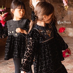 Moments that matter. Memories that linger.
A collection delicately shaped with heart, imagined for timeless celebrations.

📷 @manuelafranjouphoto 

#celebrations #burnoutvelvet #kidfashion #bachaa #paris