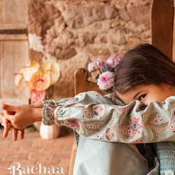 END OF SEASON | 40% off
The last pieces from our winter collection are still available for a few more days at special prices.

Les dernières pièces de notre collection hiver sont encore disponibles quelques jours à prix doux. 

Pic by @manuelafranjouphoto 

#kidsfashion #poeticfashion #bachaa #paris