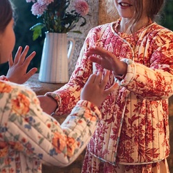 Chaque fin de saison est un mélange d’émotions contrastées. Une saison s’achève, avec ses histoires, ses couleurs et ses instants mémorables. La nostalgie nous frappe. Une autre commence cependant et c’est une vague d’excitation nous submerge. Depuis notre création, nous nous sommes engagés à faire toujours mieux. Alors nous allons le faire encore.

Each end of season is a blend of contrasting emotions. A season comes to an end, with its stories, colors, and memorable moments. Nostalgia sets in. Yet another season begins, and a wave of excitement washes over us. Since our creation, we have committed to always doing better. So we will do it again.

Pic by @manuelafranjouphoto 

#bachaa #theendisthebeginning