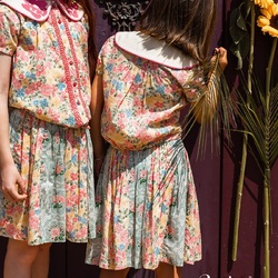 Our Senorita blouse and Ziggy skirt are currently 30% off with code SUNNY30.
Enjoy SUNNY DAYS ☀️

Notre blouse Senorita et notre jupe Ziggy sont actuellement disponibles à -30 % avec le code SUNNY30.
Profitez des SUNNY DAYS

📷 @manuelafranjouphoto 

#summercollectionُ #kidfashion #bachaa #paris