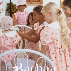 All the prints in our collection are handmade using the traditional block printing technique 🌸
Each color is applied separately with a different stamp. These prints are exclusive and were imagined and designed in our workshops.

📷 @manuelafranjouphoto 

#handmade #blockprint #blockprinting #bachaa #parís