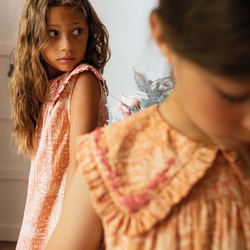 Discover the delicate hand embroidery of our nightwear collection.

Découvrez les délicates broderies main de nos vêtements de nuit.

Pic by @manuelafranjouphoto 

#nightwear #kidfashion #bachaa #parís