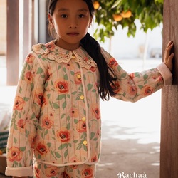 Our NACRE jacket. 
A lightweight quilted and topstitched jacket adorned with a pretty lace finished collar.
Ideal for cool nights, this retro charm jacket can be worn both at home and outside.
It is fully lined with a plain organic cotton voile.Une veste légère matelassée et surpiquée ornée d’un joli col finition dentelle.

Idéale pour les nuits fraiches, notre veste NACRÉ au charme rétro  peut se porter aussi bien à la maison que dehors.
Elle est entièrement doublée d’un voile de coton bio uni.

Pic by @manuelafranjouphoto 

#jacket #broderieanglaise #bachaa #paris