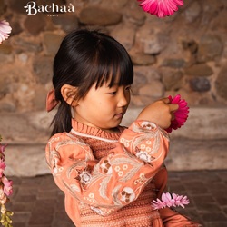 Special prices from a special brand 🌸
Before the end of the season, enjoy 40% off our Winter collection.

Pic by @manuelafranjouphoto 

#poeticfashion #kidsfashion #bachaa #paris