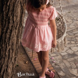 La vie en rose 🌸

#pastelcolours #life #bachaa #paris 

Pic by @manuelafranjouphoto