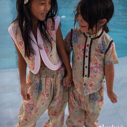 Effortless comfort, timeless style.

Designed for girls and boys alike, our sarouel trousers celebrate the freedom and joy of childhood.

📸 @manuelafranjouphoto
